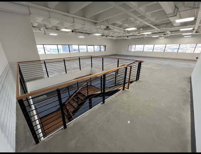 1,912M² OFFICE TO LET IN CAPE TOWN CITY CENTRE